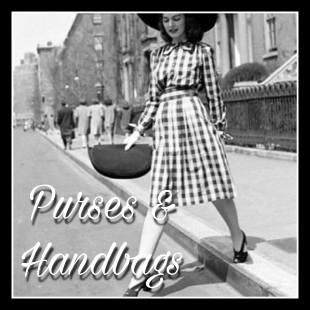 Purses, Clutches, Handbags, Makeup Bags! 👛👜🎒🧳